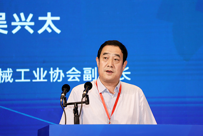 吴兴太.jpg